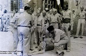 CAMPAGNE D ITALIE 1944 SIENNE  14 JUILLET   (12)